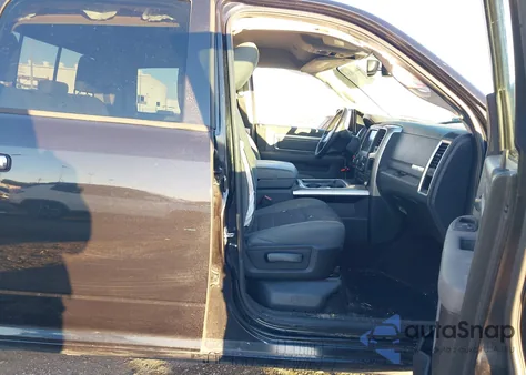 2017 Ram 1500 Lone Star 4X4 5'7 Box из США, поврежденный, VIN 1C6RR7LT2HS539318